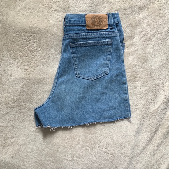 High Rise Denim Shorts - Picture 4 of 4